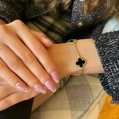 [Dawnora Jewelry] CLOVER 5 MOTIF ONYXS BRACELET COLLECTION
