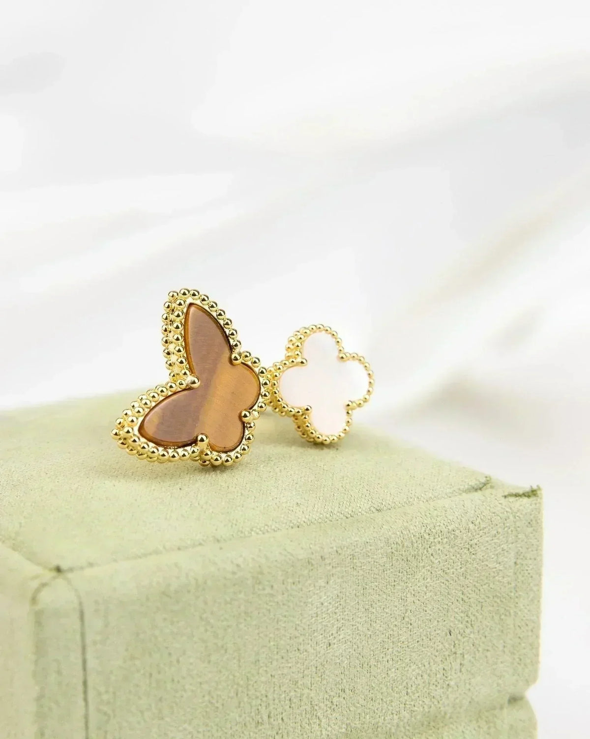 [Dawnora Jewelry]LUCKY BETWEEN THE FINGER RING
