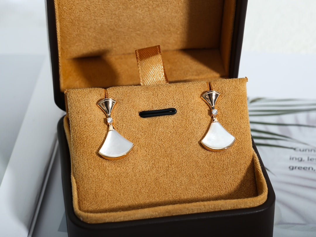 [Dawnora Jewelry]DREAM MOP PINK GOLD EARRINGS