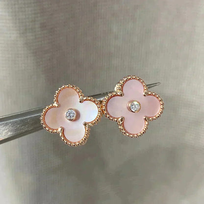 [Dawnora Jewelry]CLOVER MEDIUM 1 MOTIFS  PINK MOP DIAMOND EARRINGS