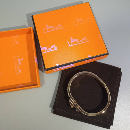 [Dawnora Jewelry]H CLOUD BLUE BRACELET