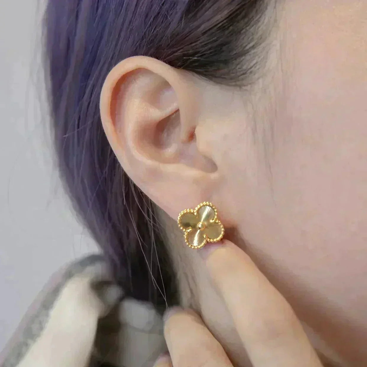 [Dawnora Jewelry]CLOVER MEDIUM 1 MOTIFS LASER EARRINGS