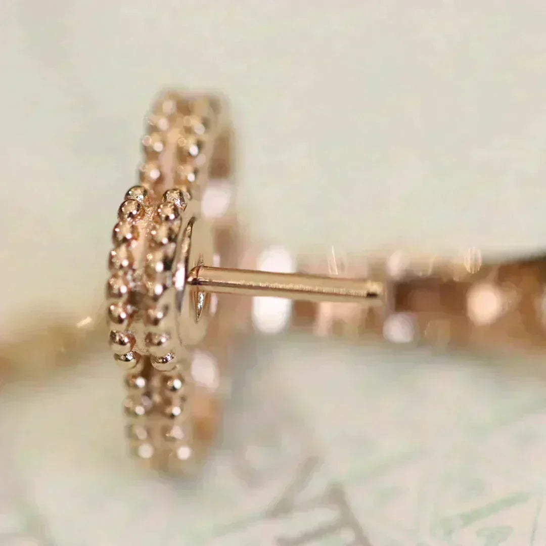 [Dawnora Jewelry]CLOVER MEDIUM 1 MOTIFS FUll DIAMOND EARRINGS
