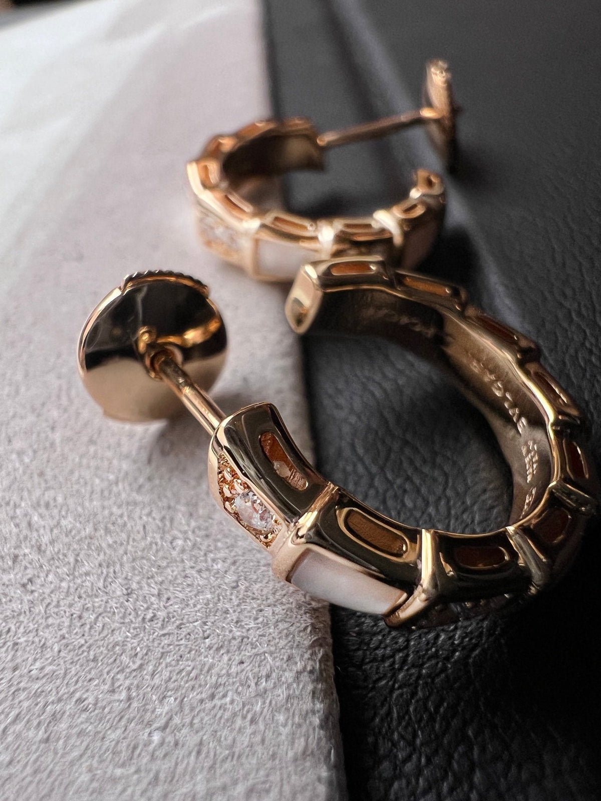 [Dawnora Jewelry]SERPENTI MOP PINK GOLD EARRINGS