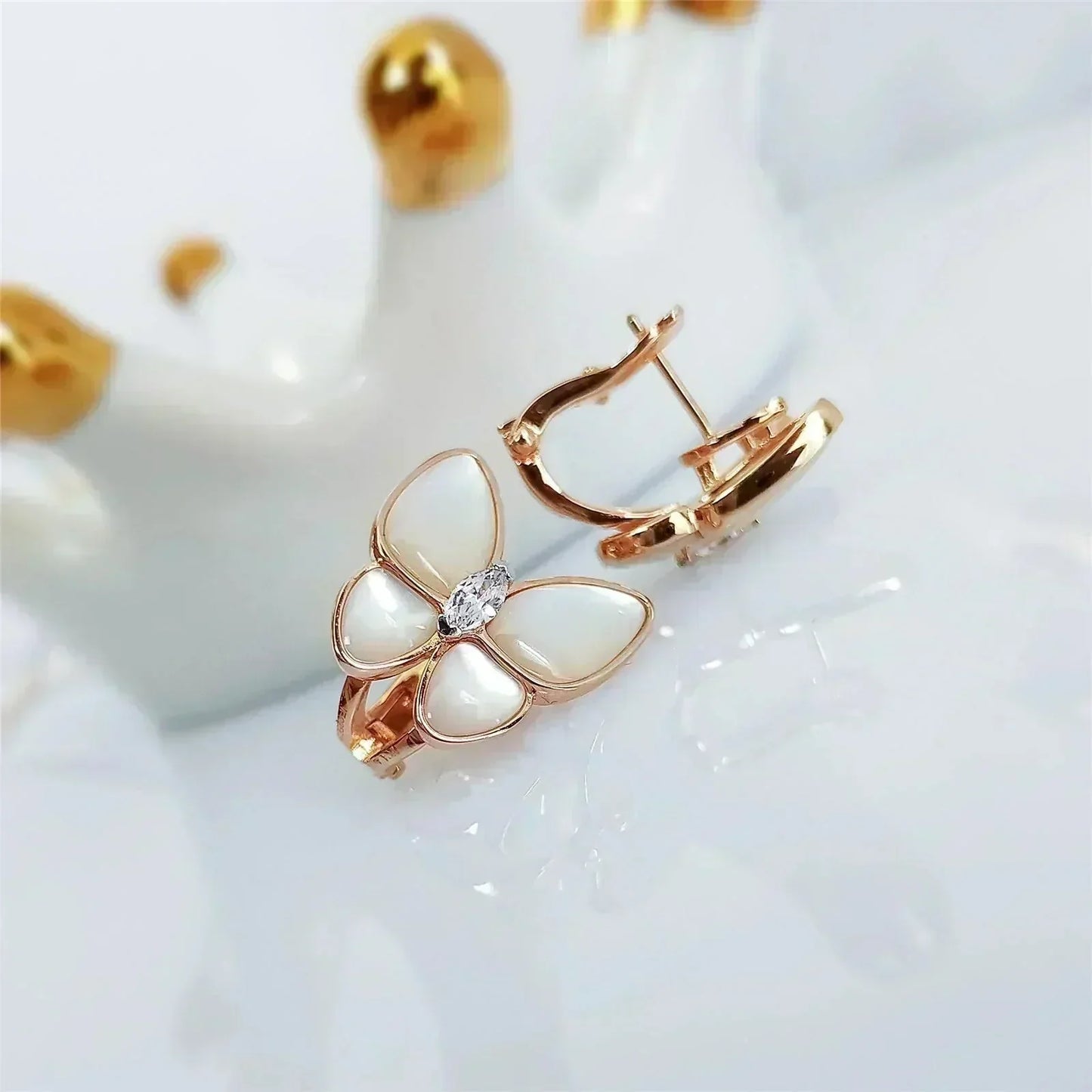 [Dawnora Jewelry]BUTTERFLY MOP DIAMOND EARRINGS