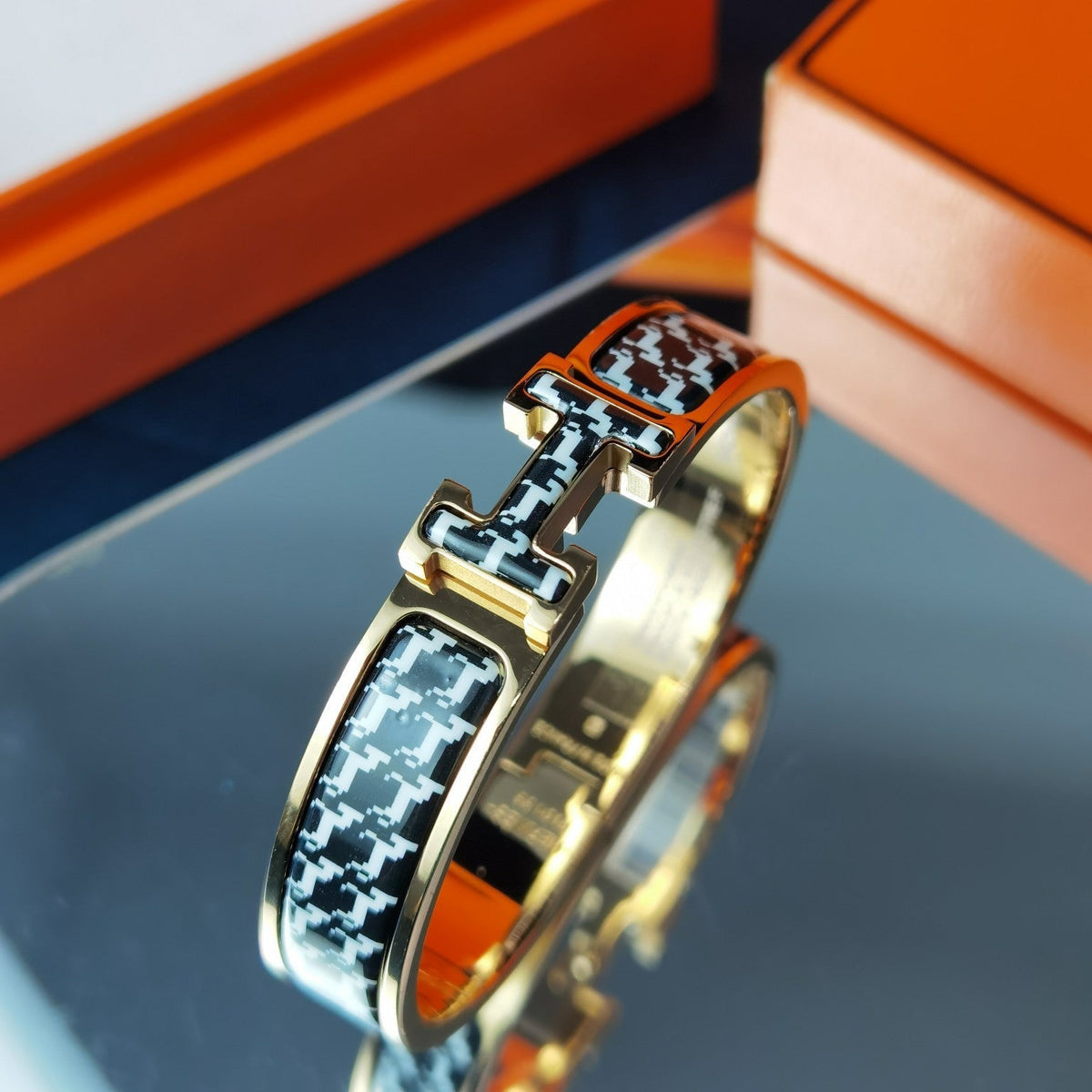 [Dawnora Jewelry]H HORSE BRACELET 12MM