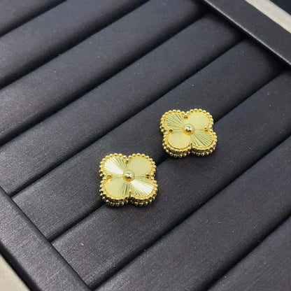 [Dawnora Jewelry]CLOVER MINI 9.5MM LASER EARRINGS