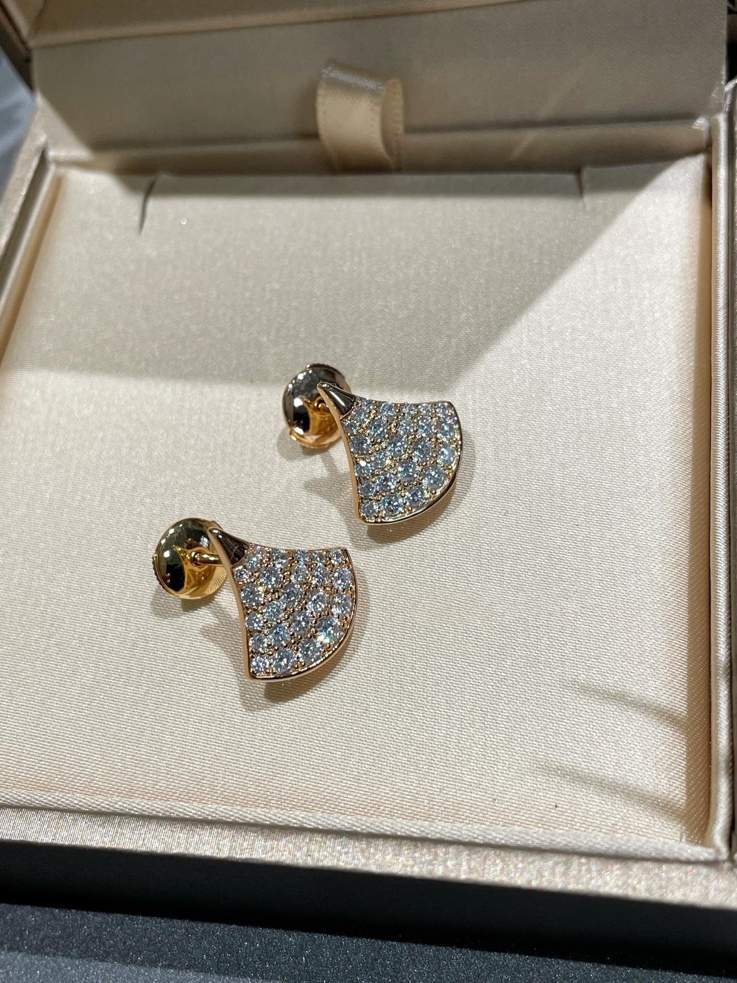 [Dawnora Jewelry]DREAM STUD EARRINGS DIAMOND