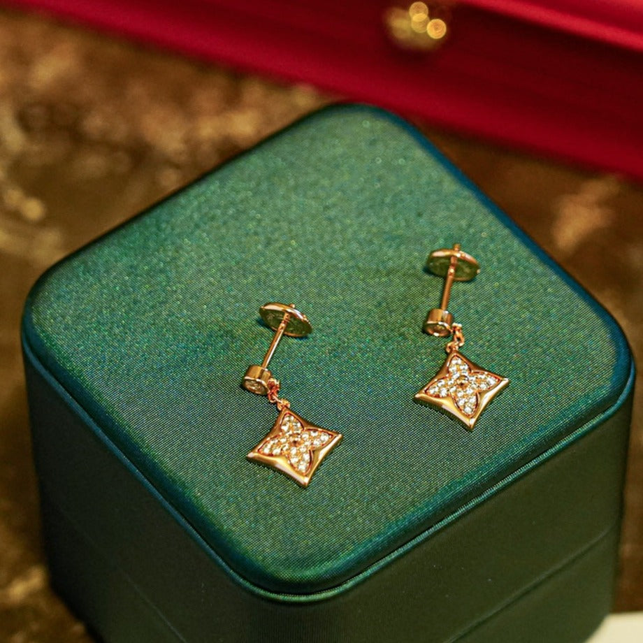 [Dawnora Jewelry]STAR DIAMONDS EARRINGS GOLD