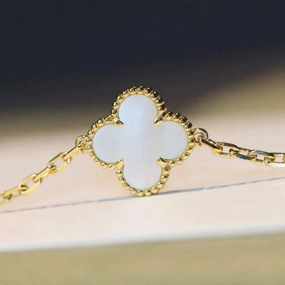 [Dawnora Jewelry]CLOVER 20 MOTIFS WHITE MOP NECKLACE