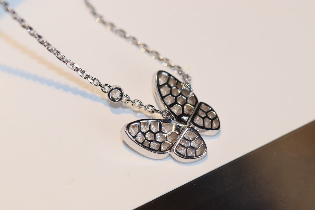 [Dawnora Jewelry]BUTTERFLY DIAMOND NECKLACE