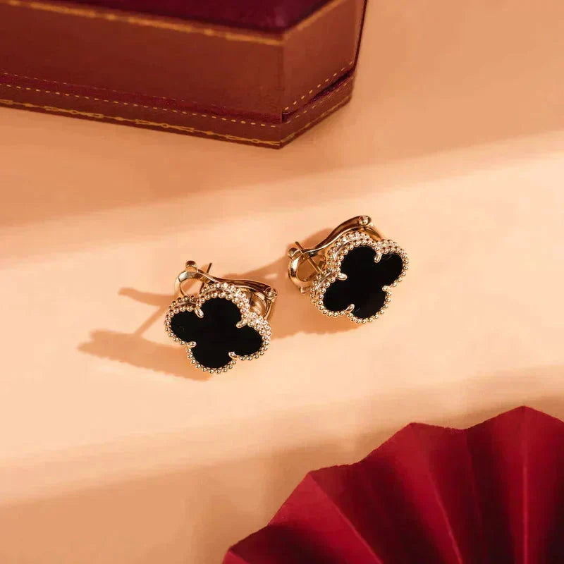 [Dawnora Jewelry]CLOVER MEDIUM 1 MOTIFS  ONYX STUD EARRINGS