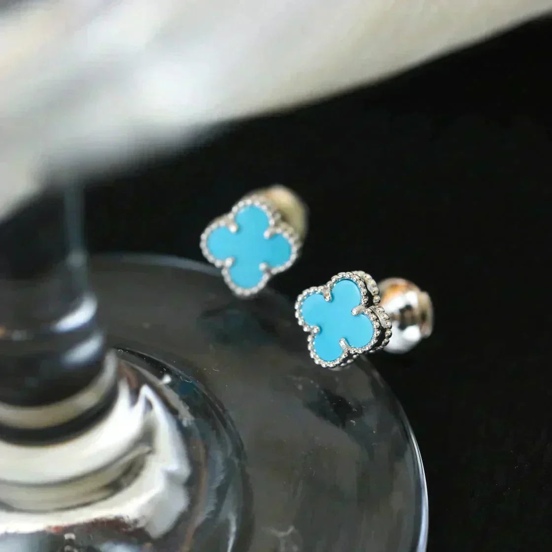 [Dawnora Jewelry]CLOVER MINI 9.5MM ONYX STUD EARRINGS SILVER