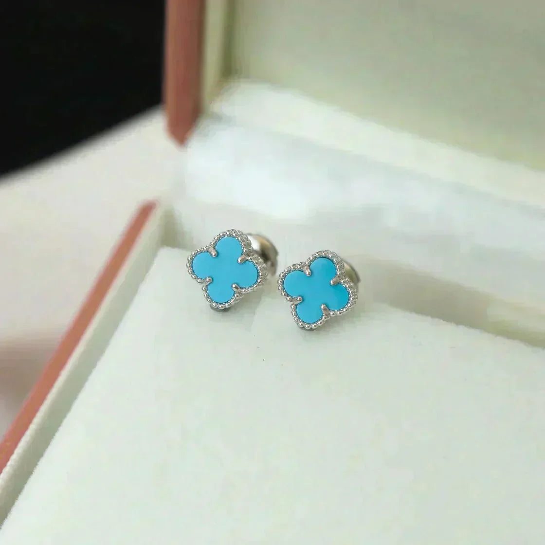 [Dawnora Jewelry]CLOVER MINI 9.5MM ONYX STUD EARRINGS SILVER