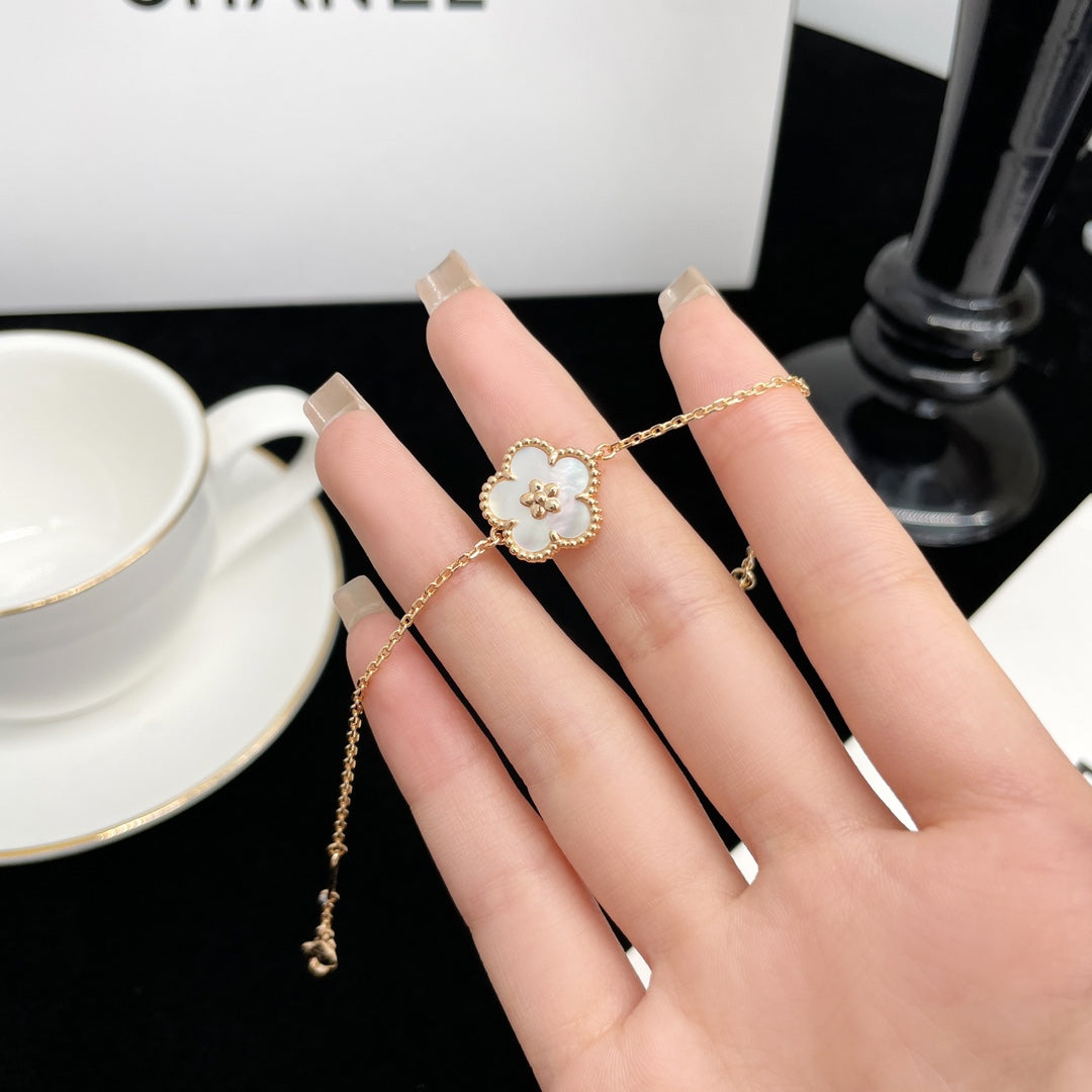[Dawnora Jewelry]LUCKY SPRING ROSE GOLD MOP BRACELET