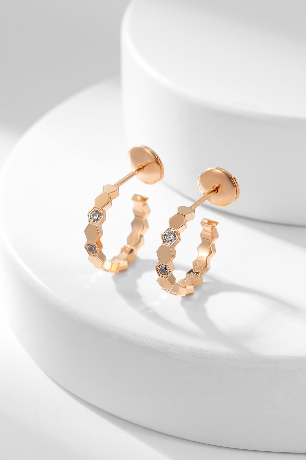 [Dawnora Jewelry]BEE LOVE DIAMOND HOOP EARRINGS