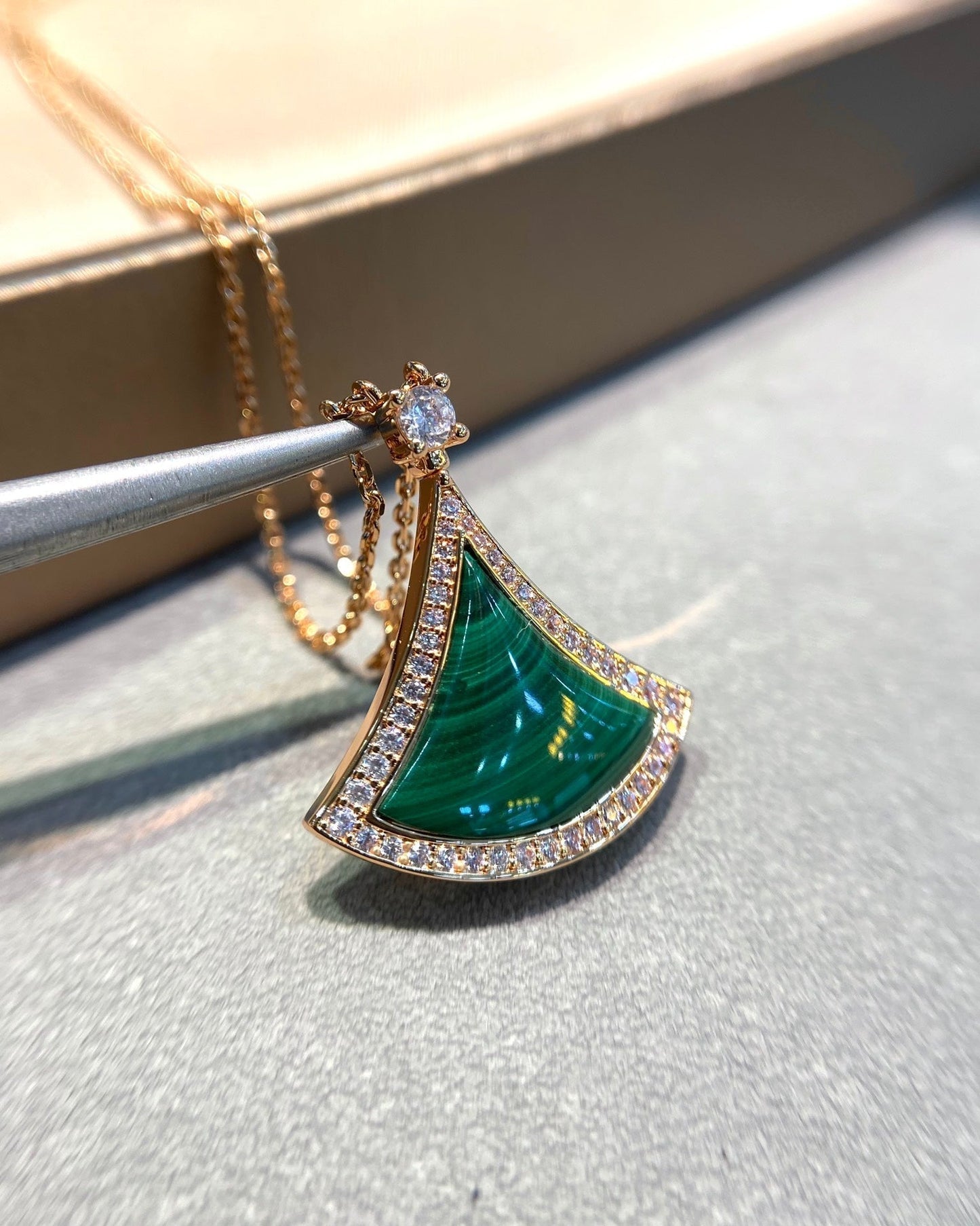 [Dawnora Jewelry]DREAM MALACHITE DIAMOND PAVED PINK GOLD NECKLACE