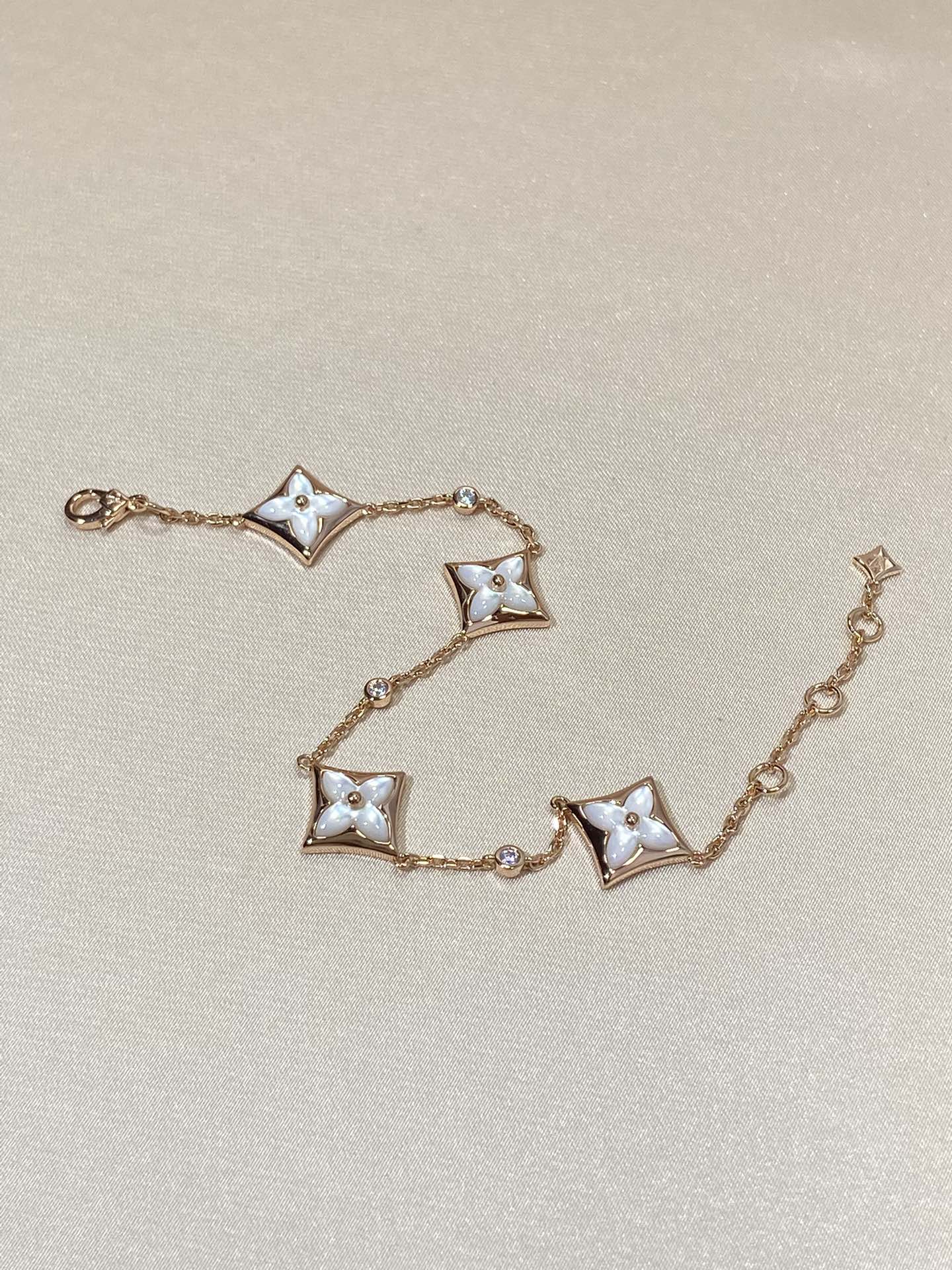 [Dawnora Jewelry]STAR 4 MOTIF MOP DIAMOND PINK GOLD BRACELET