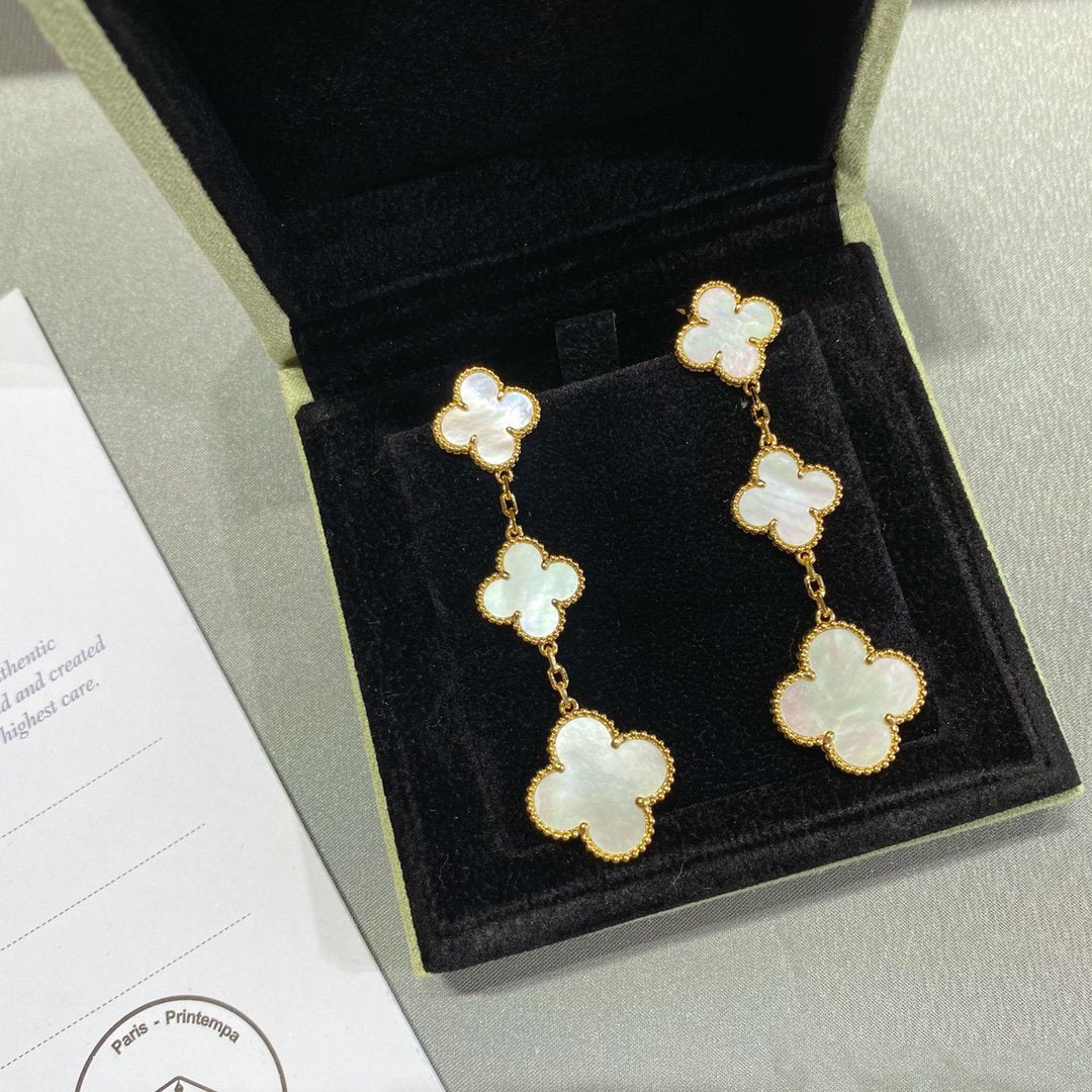 [Dawnora Jewelry]CLOVER MOP 3 MOTIFS GOLD EARRINGS