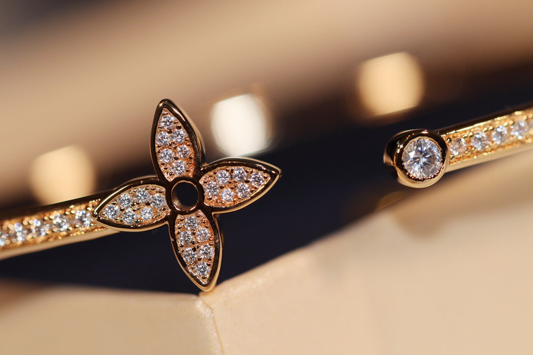 [Dawnora Jewelry]IDYLLE GOLD OPEN BRACELET DIAMOND PAVED
