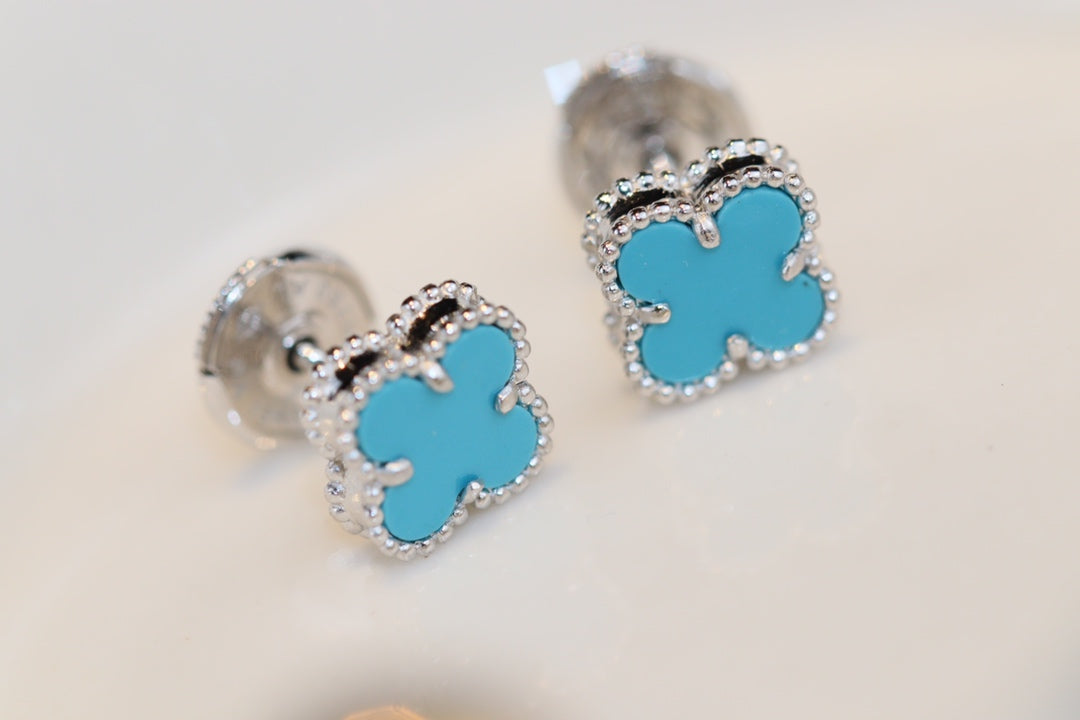 [Dawnora Jewelry]CLOVER MINI TURQUOISE SILVER STUD EARRINGS