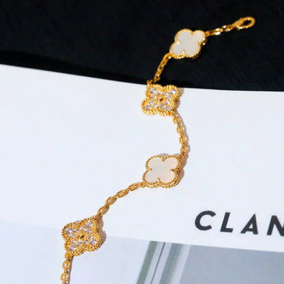 [Dawnora Jewelry]CLOVER WHITE PEARL MOP 5 MOTIF BRACELET COLLECTION