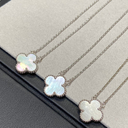 [Dawnora Jewelry]CLOVER MEDIUM SILVER WHITE MOP NECKLACE