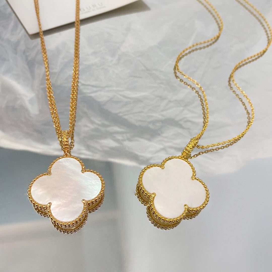 [Dawnora Jewelry]CLOVER 25MM MOP LARGE PENDANT NECKLACE
