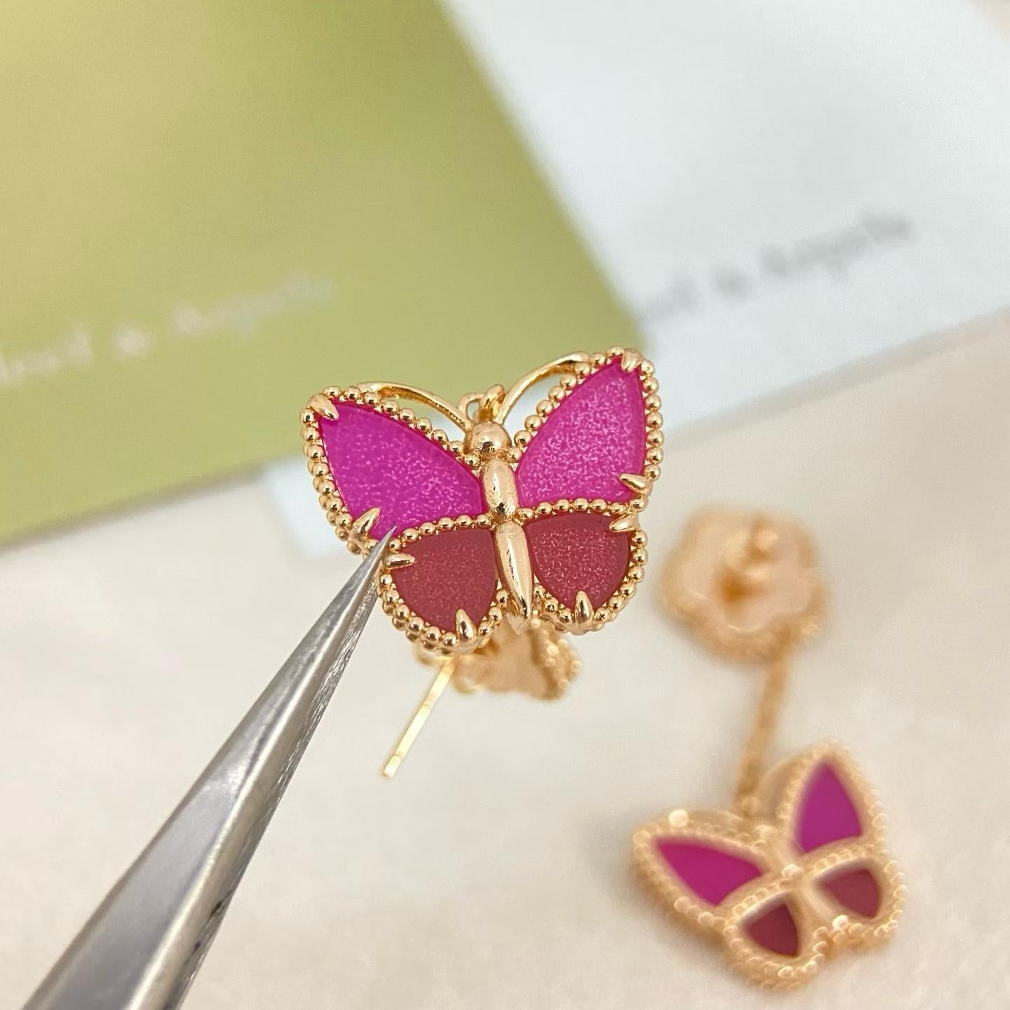 [Dawnora Jewelry]ROSE QUARTZ TWO‑FLOWER BUTTERFLY DROP EARRINGS