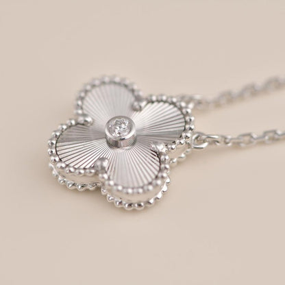 [Dawnora Jewelry]CLOVER  15MM DIAMOND LASER NECKLACE SILVER