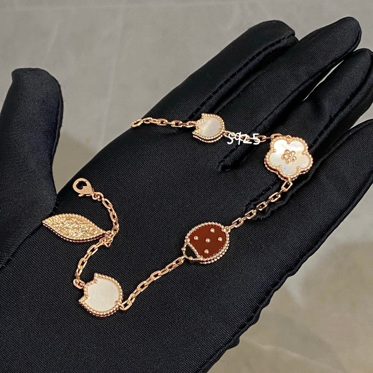 [Dawnora Jewelry]LUCKY SPRING 5 MOTIF BRACELET