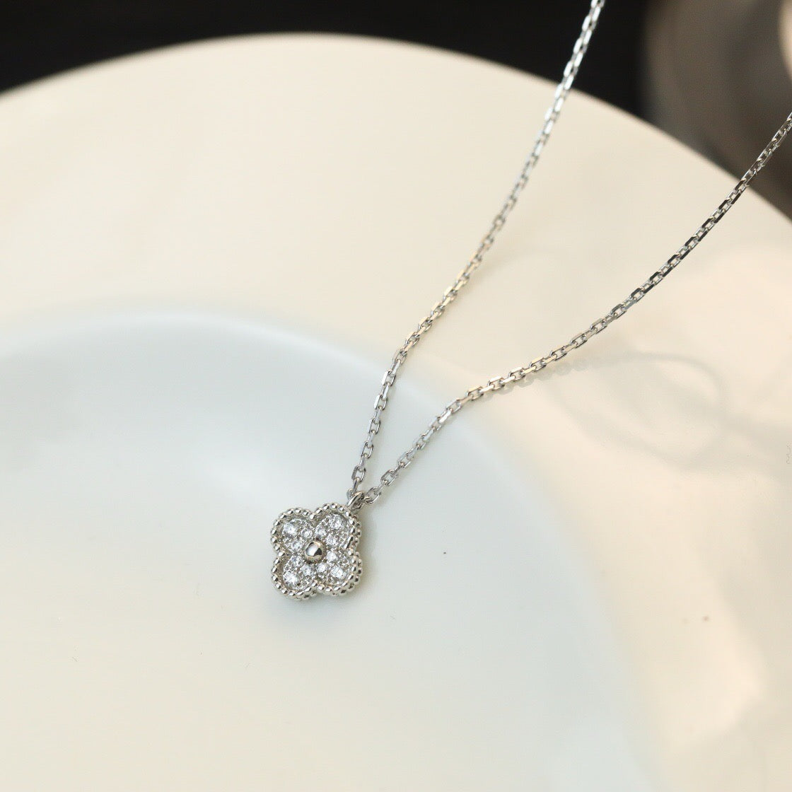 [Dawnora Jewelry]CLOVER MINI 9.5MM PENDANT DIAMOND NECKLACE