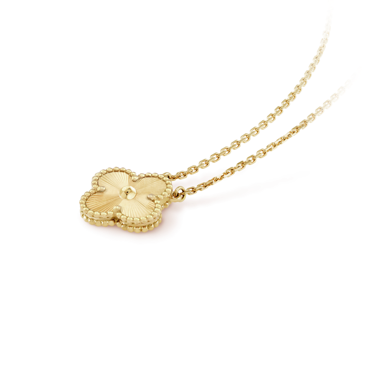 [Dawnora Jewelry]CLOVER 15MM LASER NECKLACE