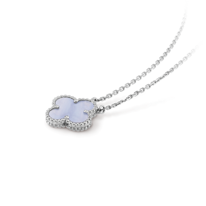 [Dawnora Jewelry]CLOVER 15MM BLUE CHALCEDONY NECKLACE SILVER