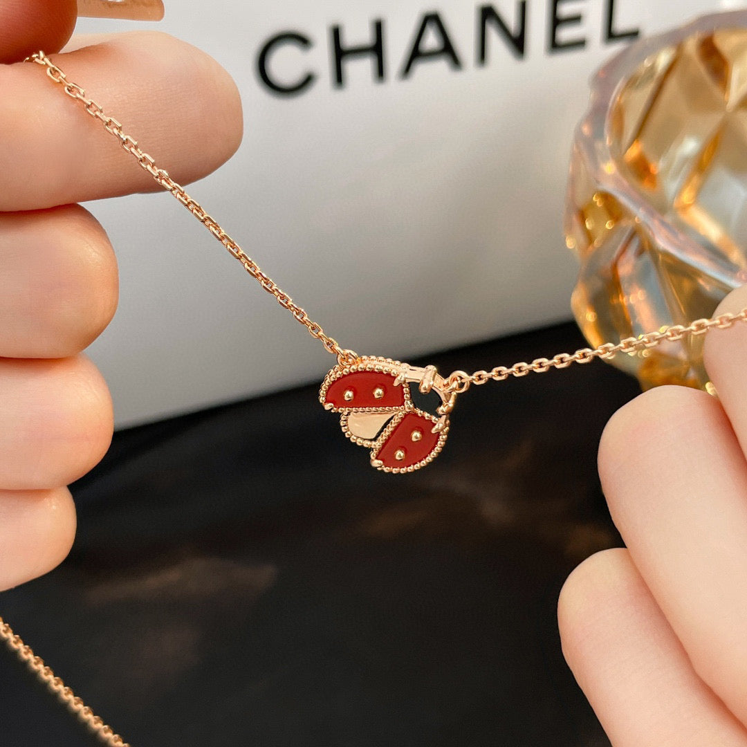 [Dawnora Jewelry]LUCKY  CARNELIANS LADYBUG NECKLACE