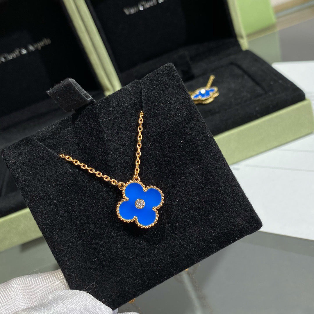 [Dawnora Jewelry]CLOVER 15MM DIAMOND AND BLUE AGATE NECKLACE