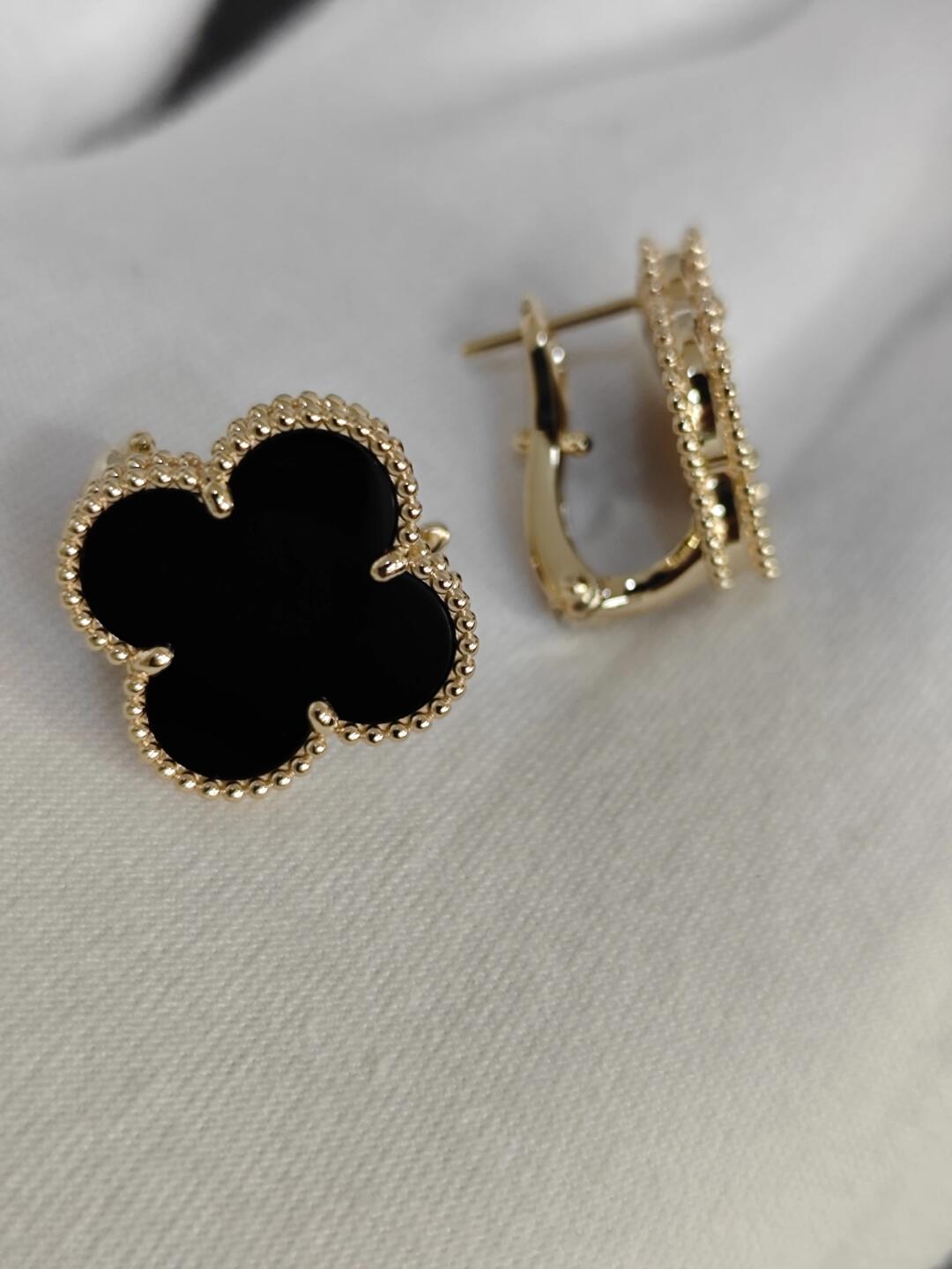 [Dawnora Jewelry]CLOVER 20MM BLACK MOP EARRINGS