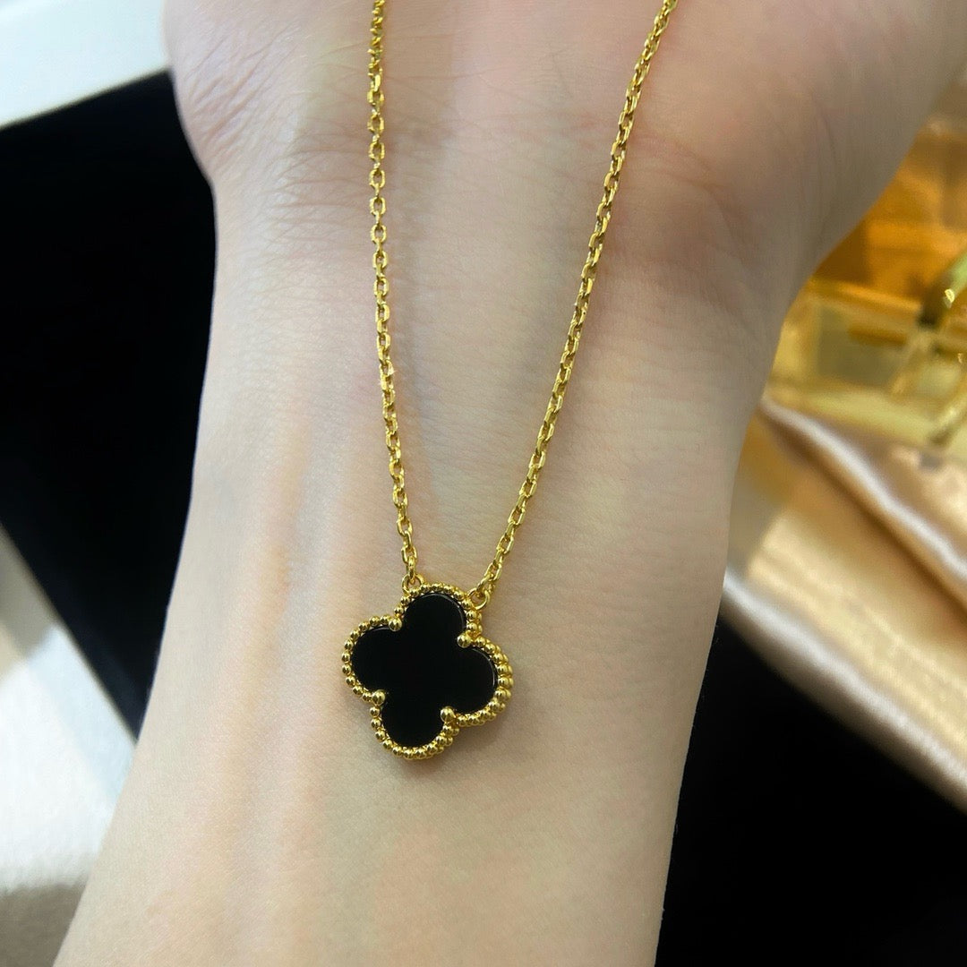 [Dawnora Jewelry]CLOVER 15MM BLACK ONYX SINGLE FLOWER NECKLACE