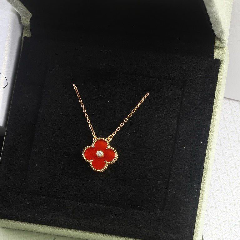 [Dawnora Jewelry]CLOVER 15MM DIAMOND CARNELIAN NECKLACE