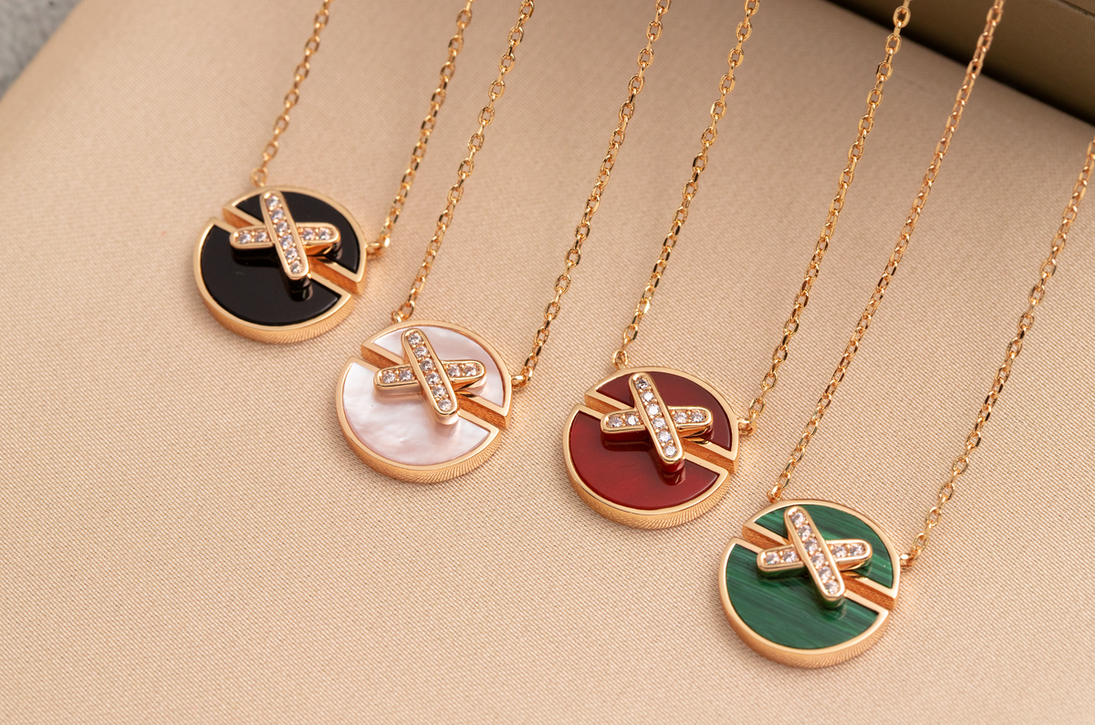 [Dawnora Jewelry]JEUX DE PINK GOLD DIAMOND NECKLACE