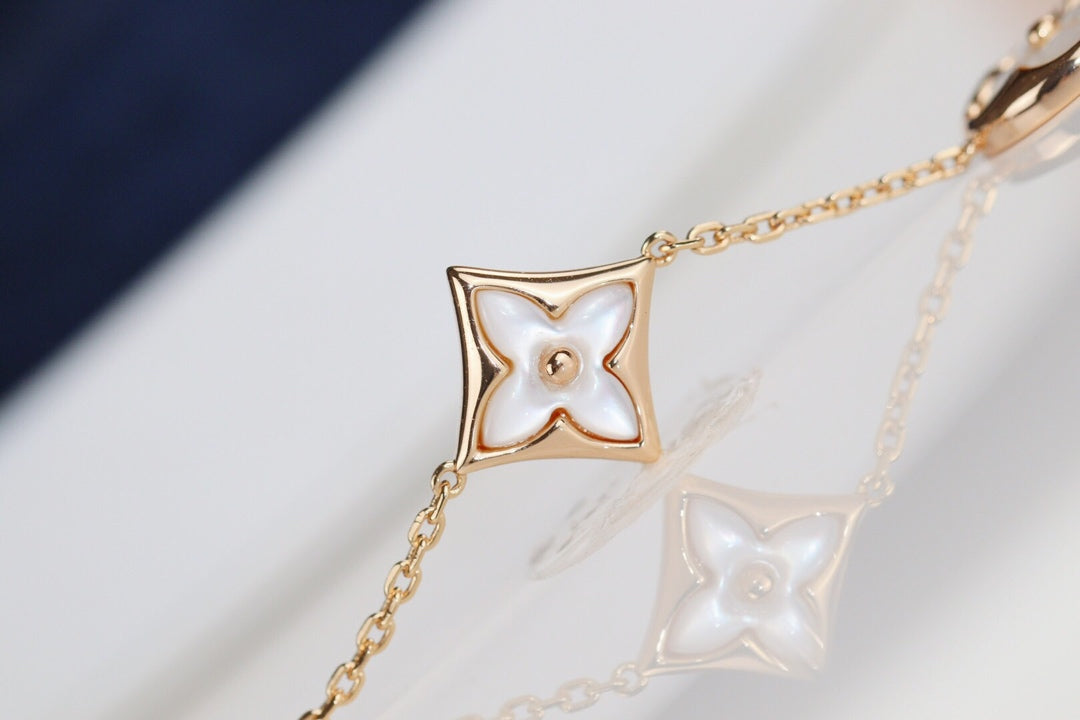 [Dawnora Jewelry]LEAF CLOVER BRACELET