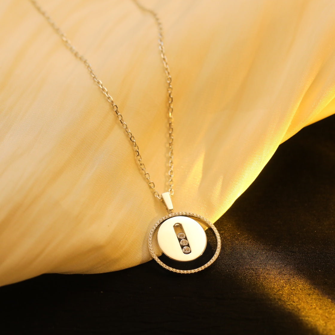 [Dawnora Jewelry]LUCKY MOVE MM SILVER DIAMOND NECKLACE