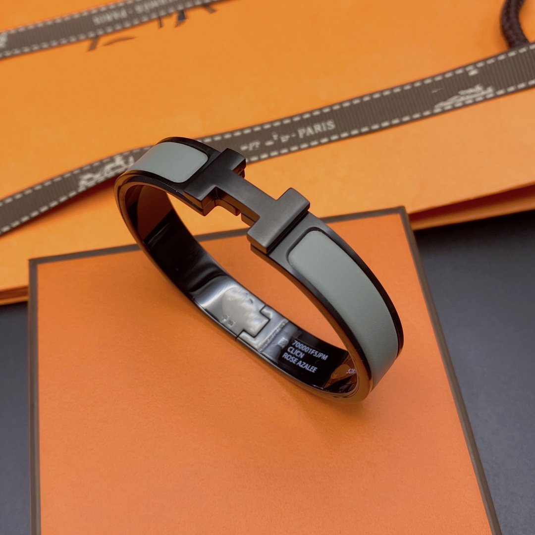 [Dawnora Jewelry]CLIC HM SO BLACK GREY BRACELET