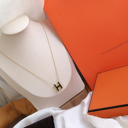 [Dawnora Jewelry]HM CLIC BLACK ENAMEL GOLD NECKLACE