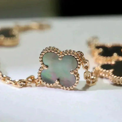 [Dawnora Jewelry] CLOVER 5 MOTIF GRAY MOP BRACELET COLLECTION