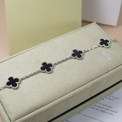 [Dawnora Jewelry] CLOVER 5 MOTIF ONYXS BRACELET COLLECTION