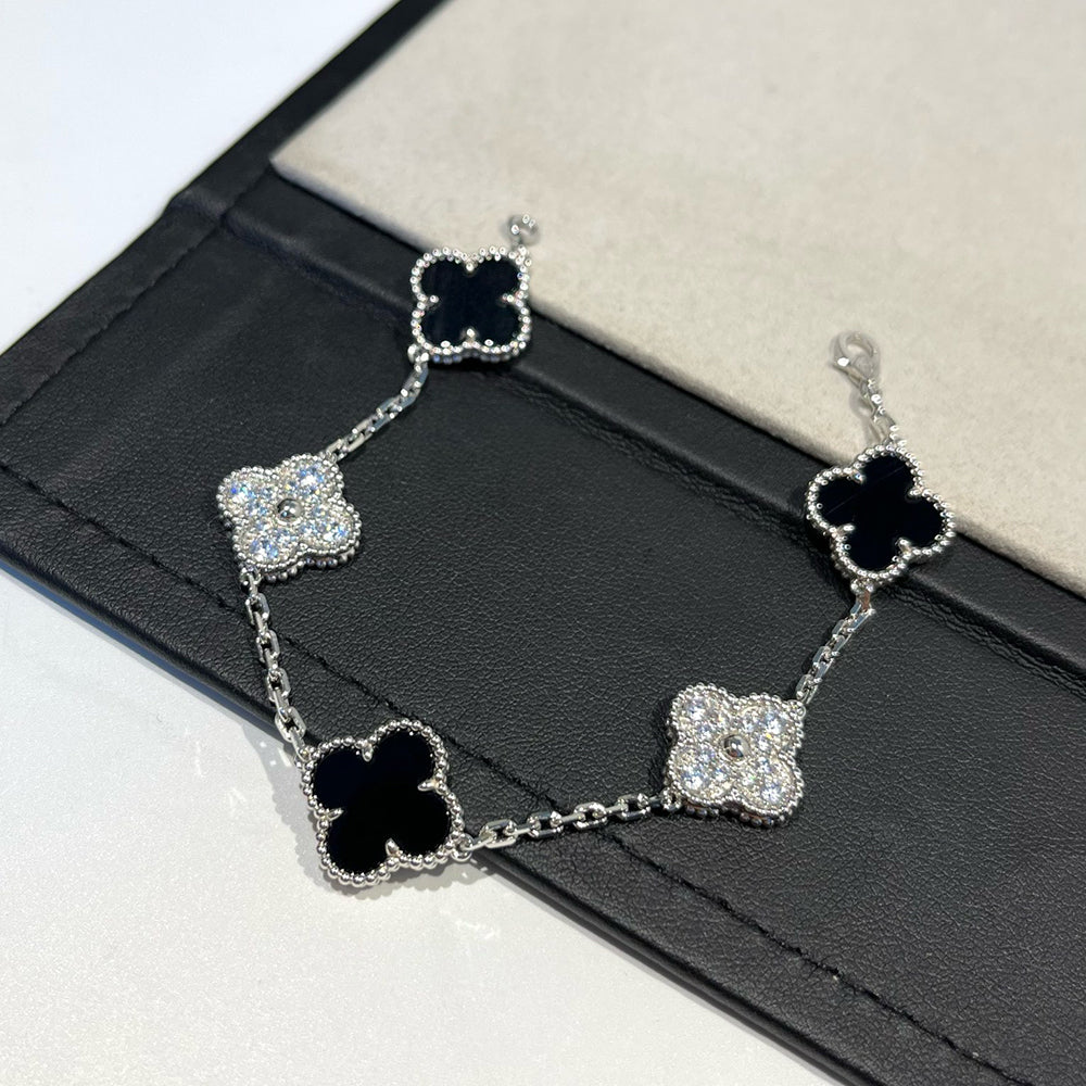 [Dawnora Jewelry] CLOVER 5 MOTIF ONYXS BRACELET COLLECTION