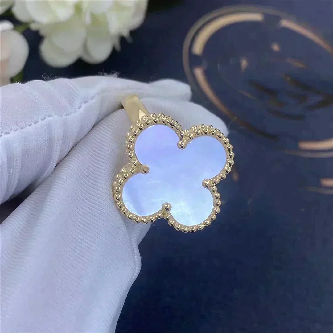 [Dawnora Jewelry]CLOVER WHITE MOP RING