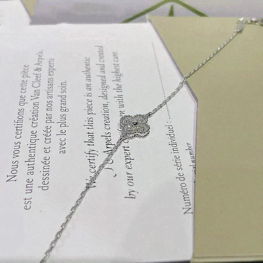 [Dawnora Jewelry]CLOVER  SINGLE FLOWER BRACELET SILVER