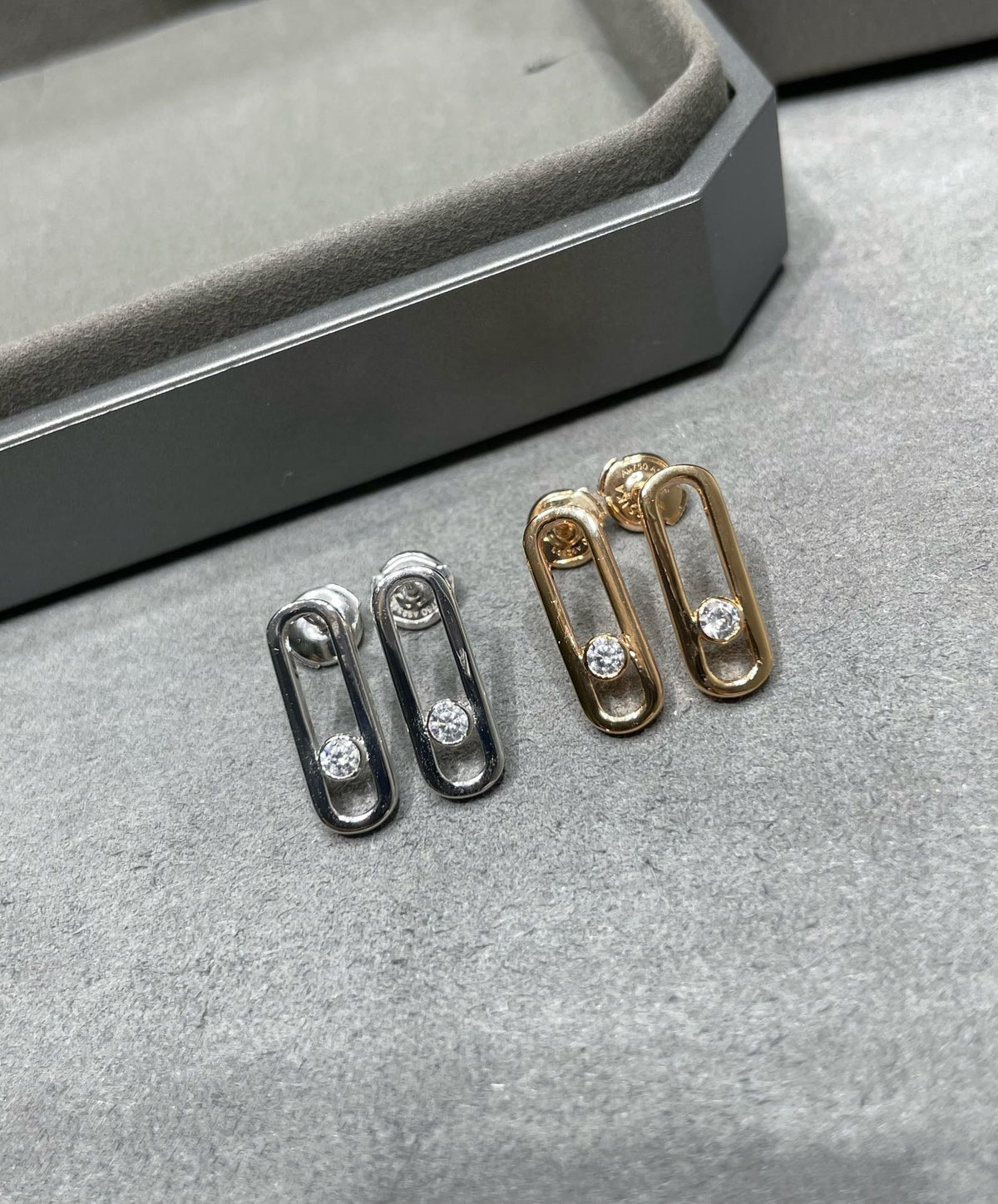 [Dawnora Jewelry]MOVE UNO SMALL 1 DIAMOND EARRINGS